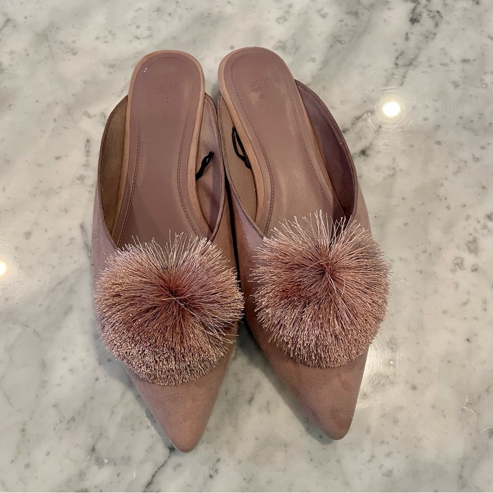 H&M Pom Pom flats